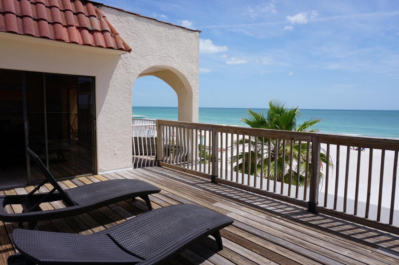 Redington Surf Resort By Travel Resort Services セント・ピート・ビーチ エクステリア 写真