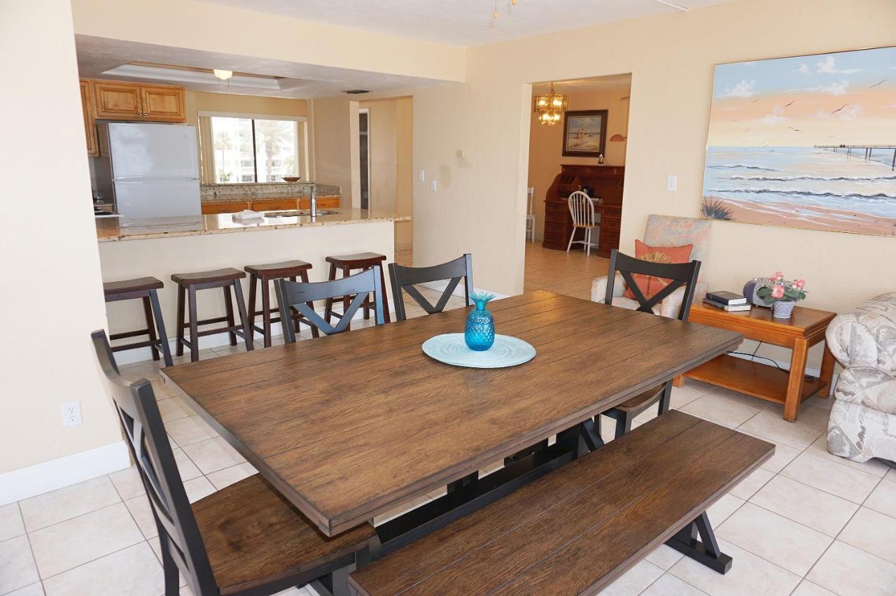 Redington Surf Resort By Travel Resort Services セント・ピート・ビーチ エクステリア 写真