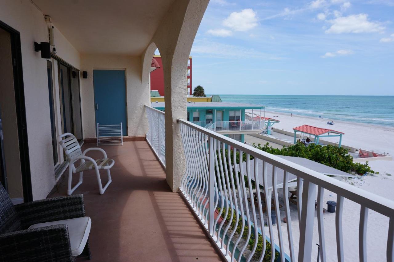 Redington Surf Resort By Travel Resort Services セント・ピート・ビーチ エクステリア 写真